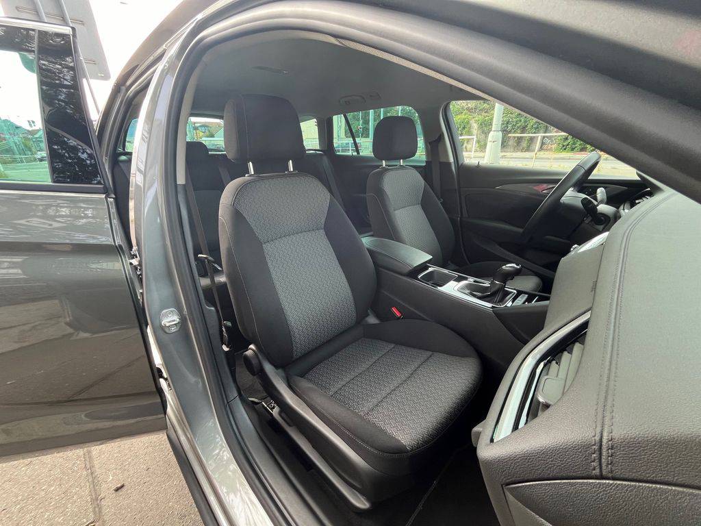 Opel Insignia 2.0CDTi-125KW/2019/1M,MAN6,ZÁR