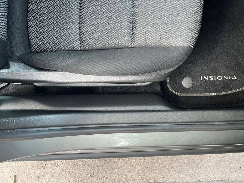 Opel Insignia 2.0CDTi-125KW/2019/1M,MAN6,ZÁR