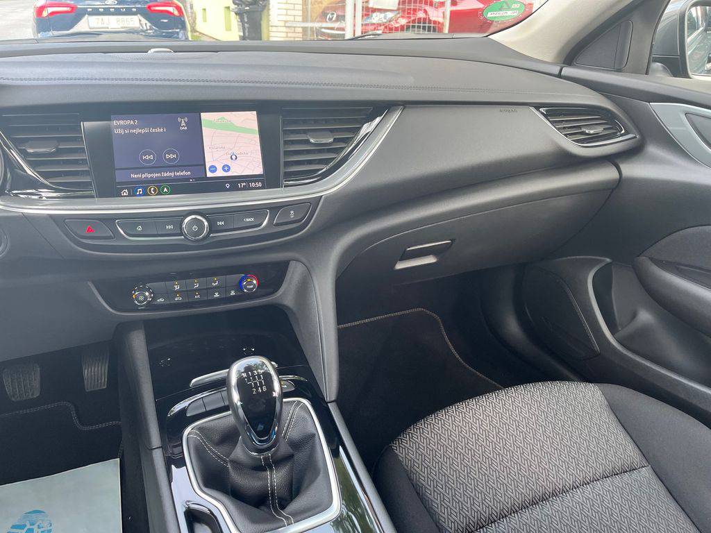 Opel Insignia 2.0CDTi-125KW/2019/1M,MAN6,ZÁR