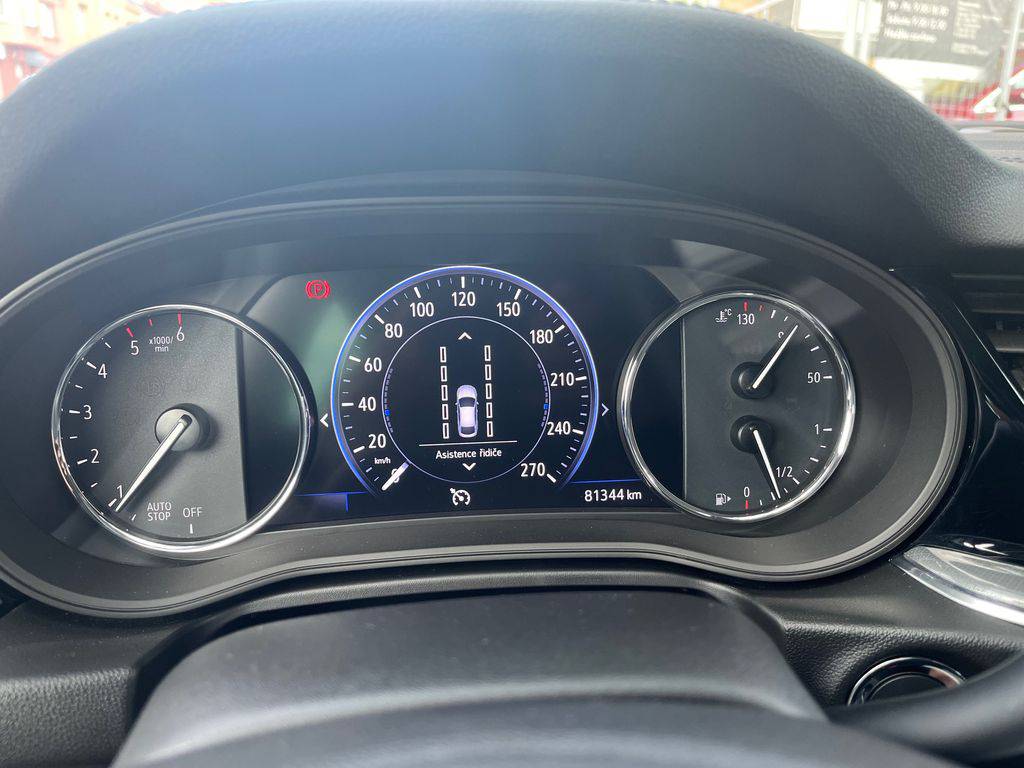 Opel Insignia 2.0CDTi-125KW/2019/1M,MAN6,ZÁR