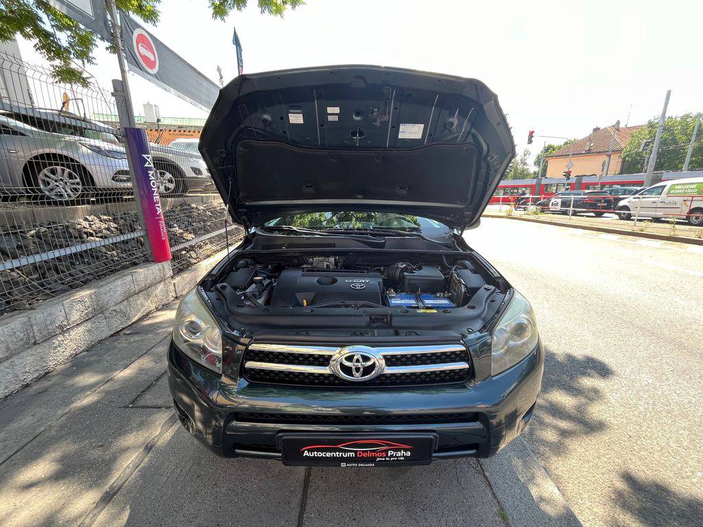 Toyota  2.2D-130kW/4x4/2006/2MAJ,MAN6,