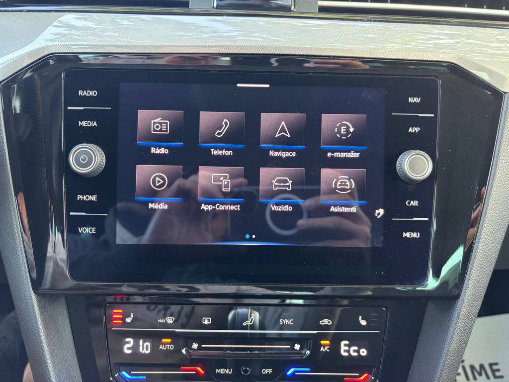 Volkswagen Passat 1.4TSI-GTE2021/PLUG-IN-HYBRID