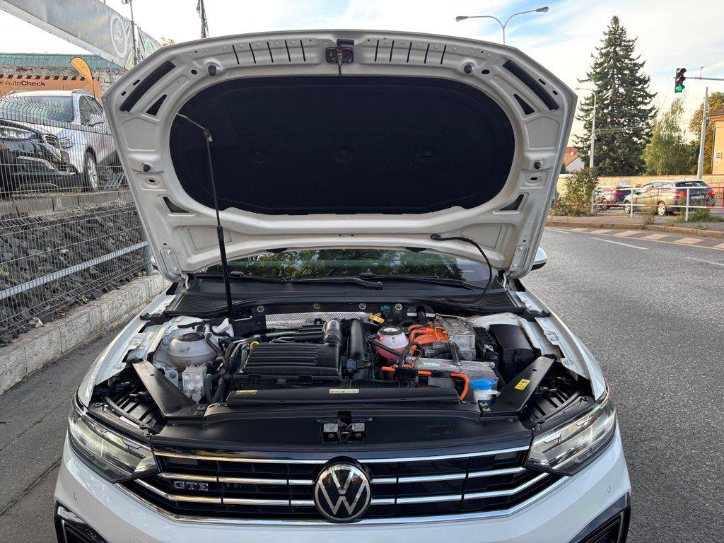 Volkswagen Passat 1.4TSI-GTE2021/PLUG-IN-HYBRID