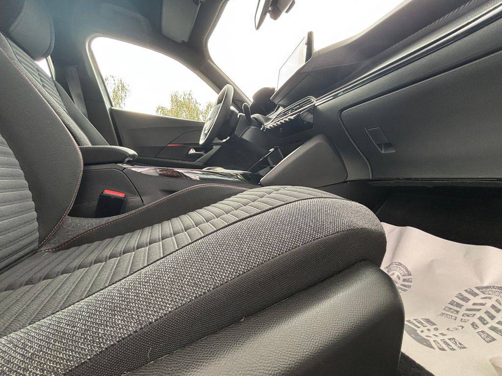 Peugeot 2008 eACTIVE+/2023/50KWH 18S 2P6S-1