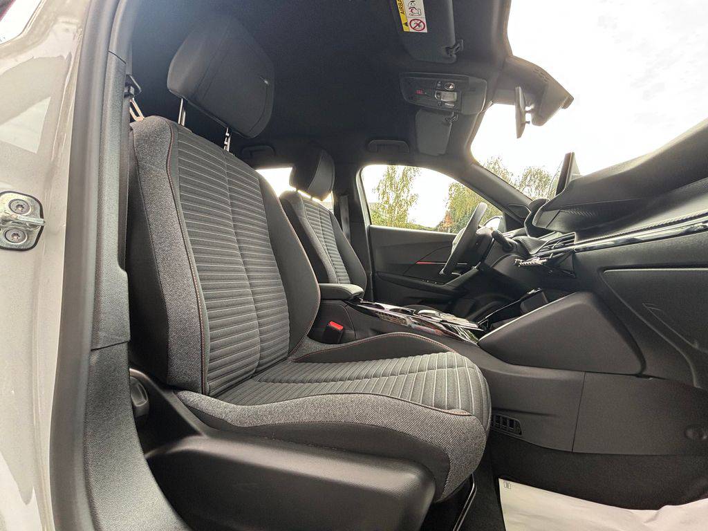 Peugeot 2008 eACTIVE+/2023/50KWH 18S 2P6S-1