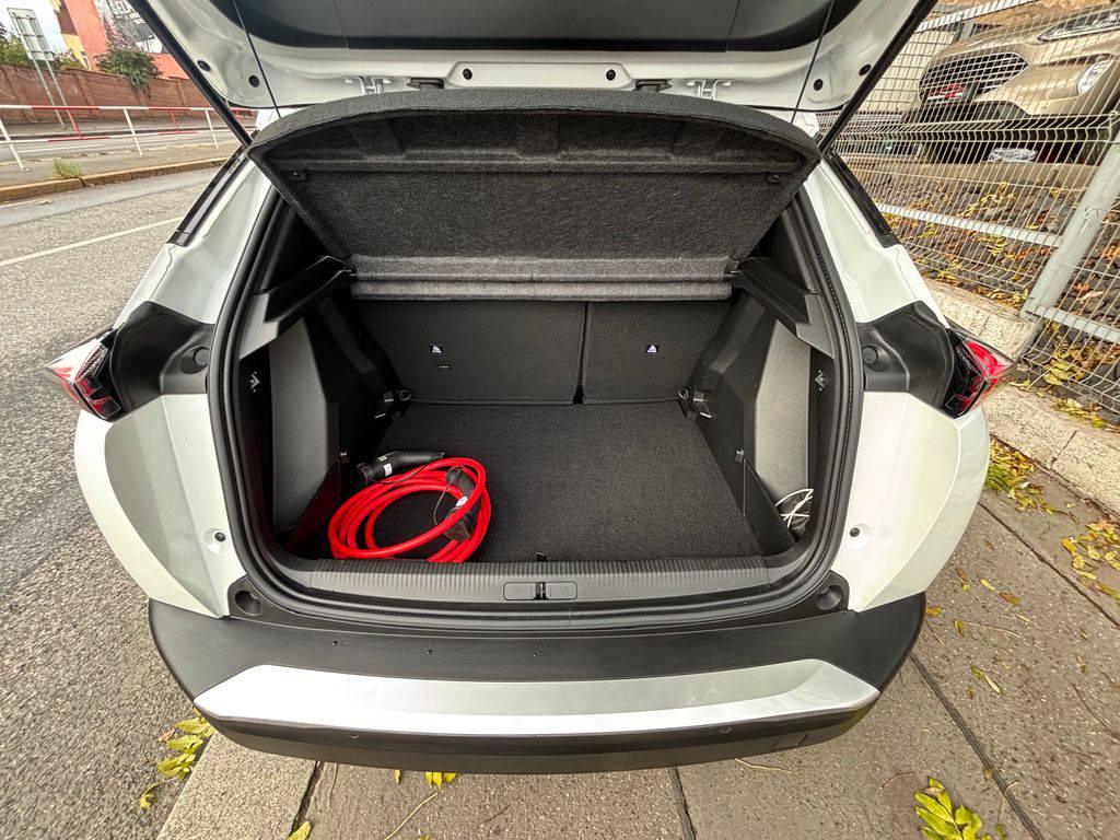 Peugeot 2008 eACTIVE+/2023/50KWH 18S 2P6S-1