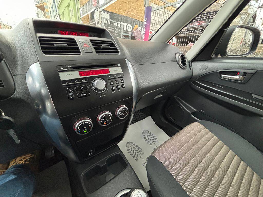 Fiat Sedici 1.6i-16V/2009/AC,S.KNIHA-79KW-