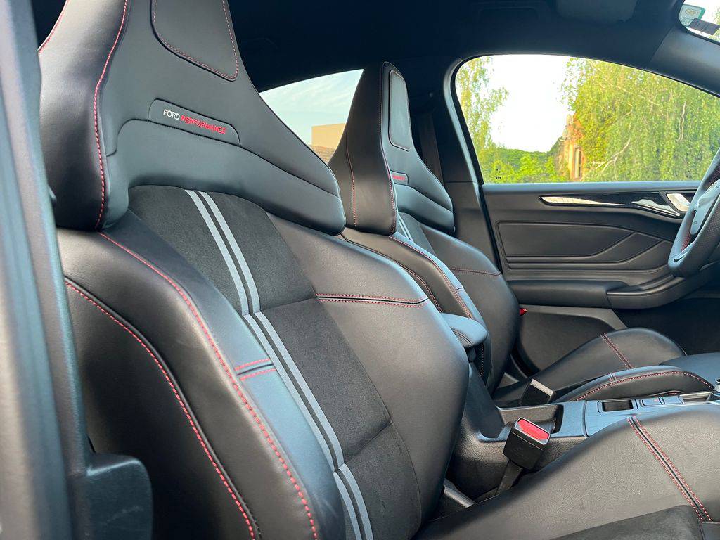 Ford Focus 2.3 ST/2024/Performance,AT,1MA