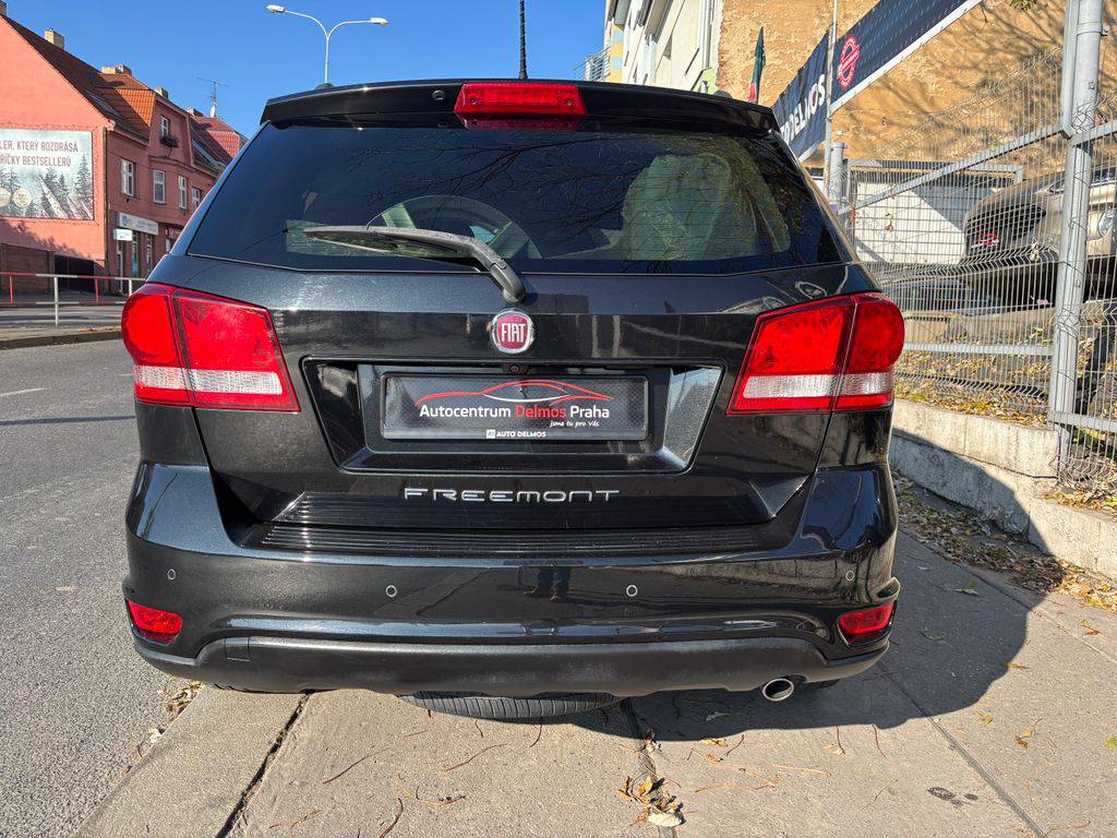 Fiat Freemont 2.0MJT-170/2014/7MÍST,MAN6-KŮŽ