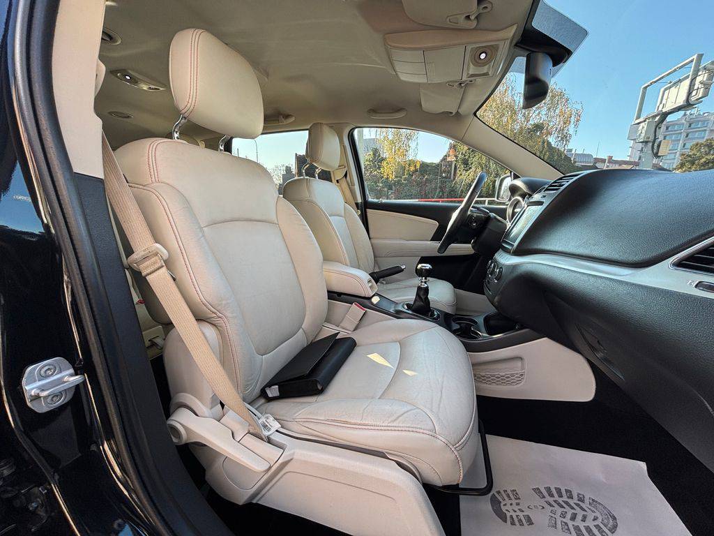 Fiat Freemont 2.0MJT-170/2014/7MÍST,MAN6-KŮŽ