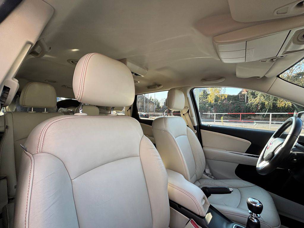 Fiat Freemont 2.0MJT-170/2014/7MÍST,MAN6-KŮŽ