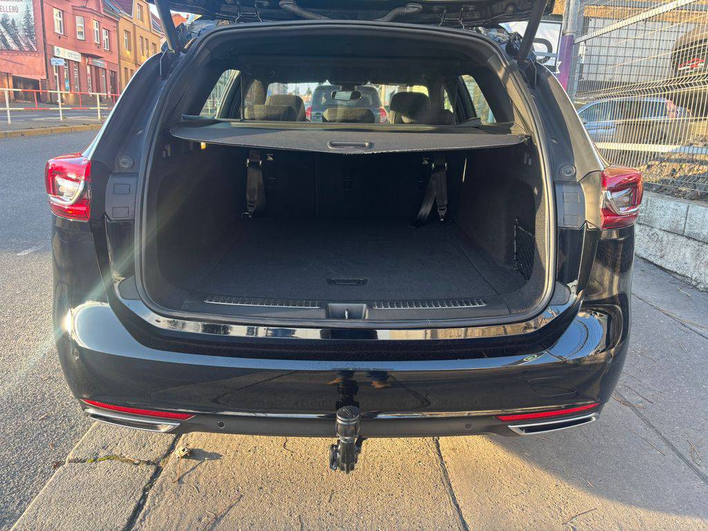 Opel Insignia 2.0CDTi/2023/1MAJ,AT8,SPORT-ZÁ