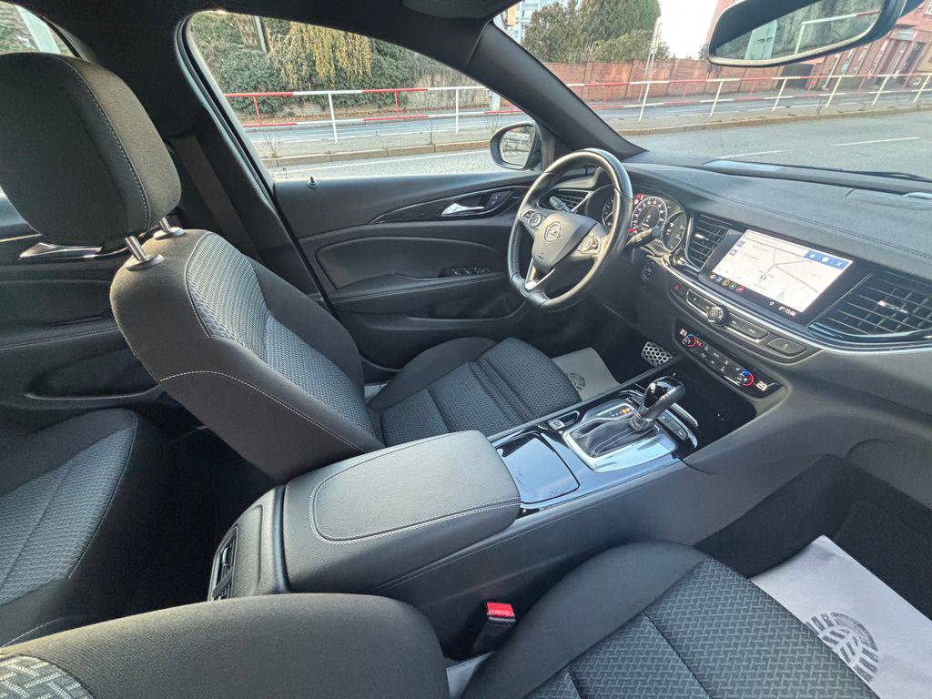 Opel Insignia 2.0CDTi/2023/1MAJ,AT8,SPORT-ZÁ