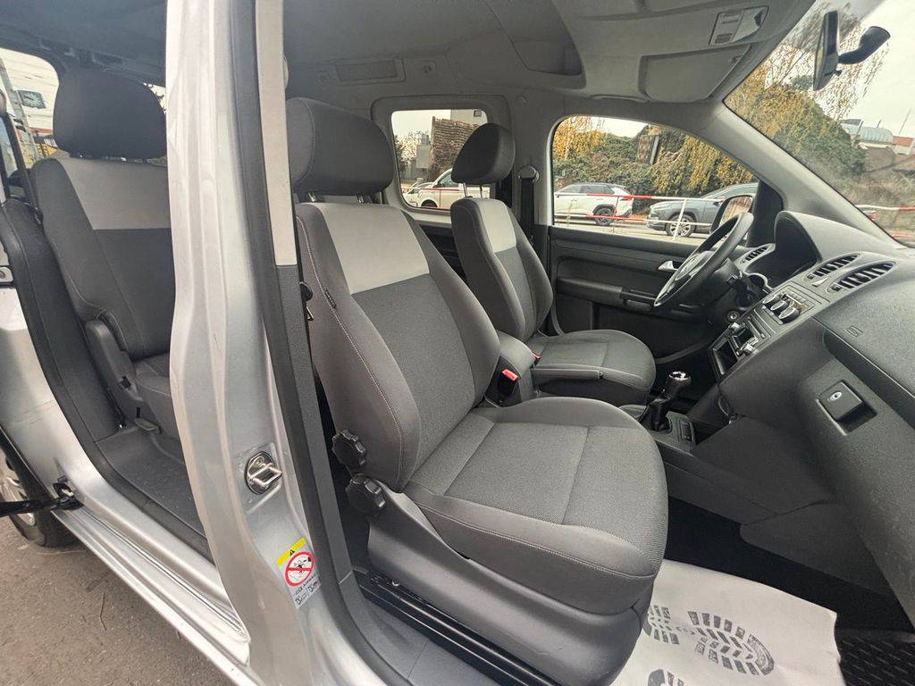 Volkswagen Caddy 1.6TDI/2014/1M,WEBASTO-ZÁRUKA 