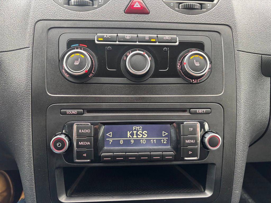 Volkswagen Caddy 1.6TDI/2014/1M,WEBASTO-ZÁRUKA 