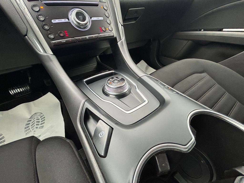 Ford Mondeo 2.0EB/2023/AT-8 TITAN-1M-ZÁRUK