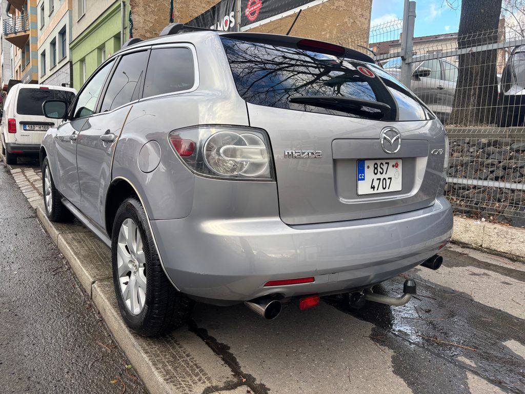 Mazda CX-7 2.3DISI-AT,1MAJ-4X2-S.KNIHA