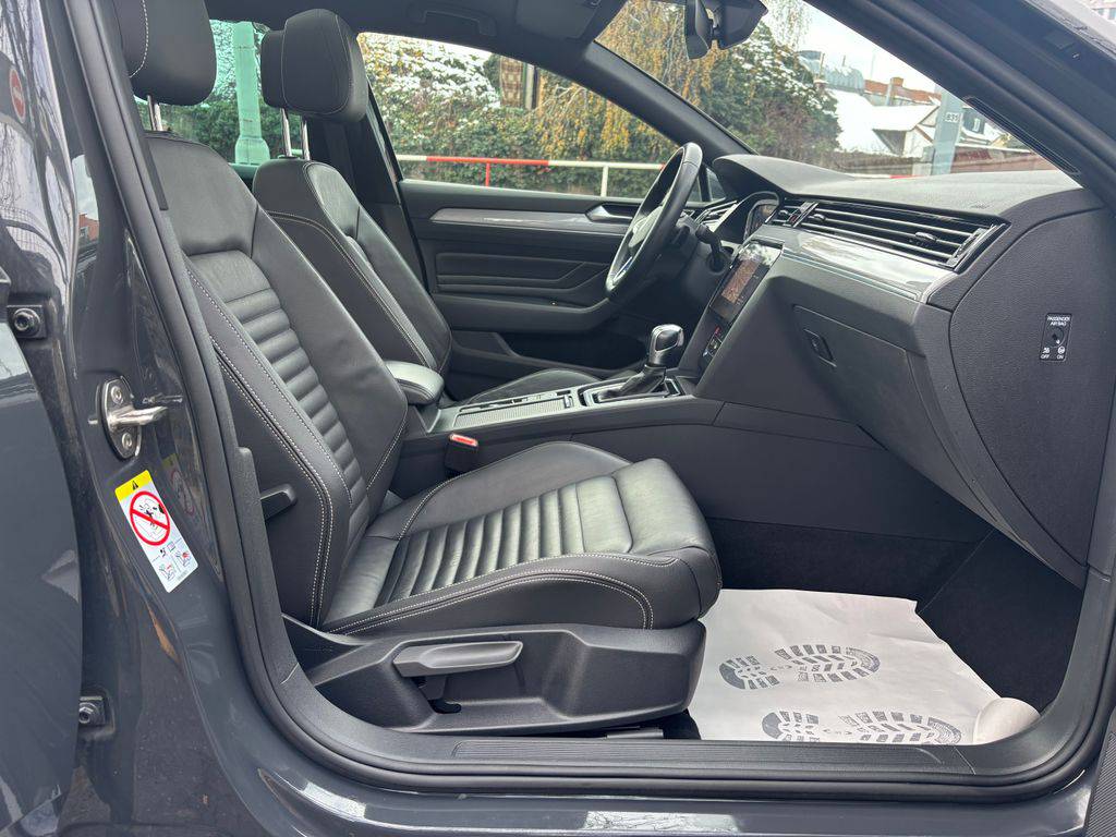 Volkswagen Passat 1.4TSI-GTE2022/PLUG-IN-HYBRID