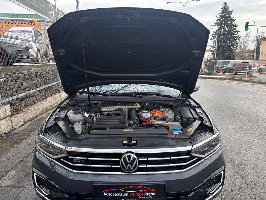 Volkswagen Passat 1.4TSI-GTE2022/PLUG-IN-HYBRID