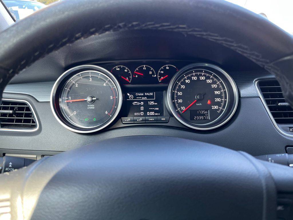 Peugeot 508 2.0HDI-110KW/2017/MAN6-ALLURE-