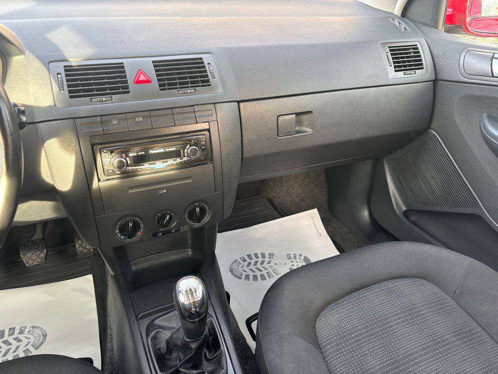 Škoda Fabia 1.2HTP/2006/1MAJ.ČR.S.KNIHA