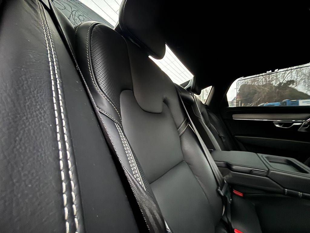 Volvo S90 T8 AWD RECHARGE INSCRIPTION R-