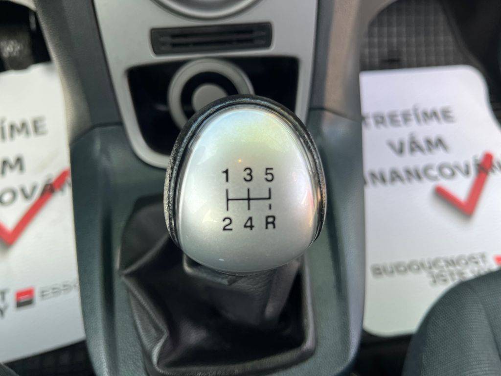 Ford Fiesta 1.25i 44KW/2011/1MAJ,ČR-S.KNIH