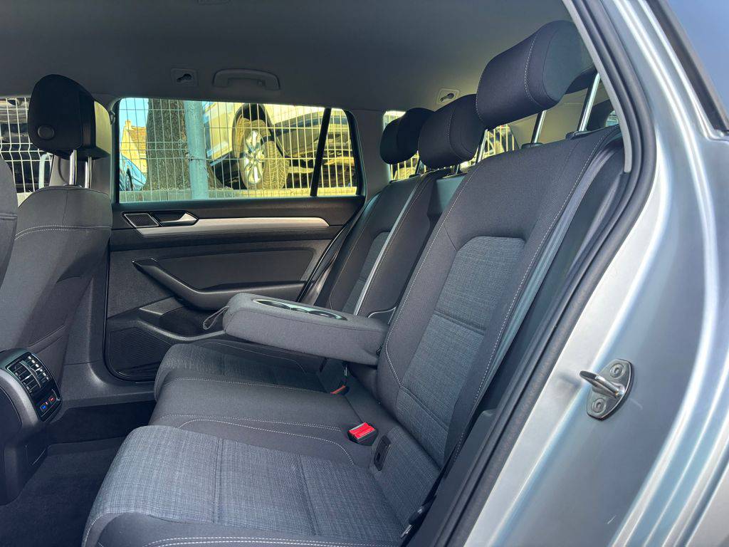 Volkswagen Passat 2.0TDI/2021/1MAJ,MAN6,NAVI-ZÁR