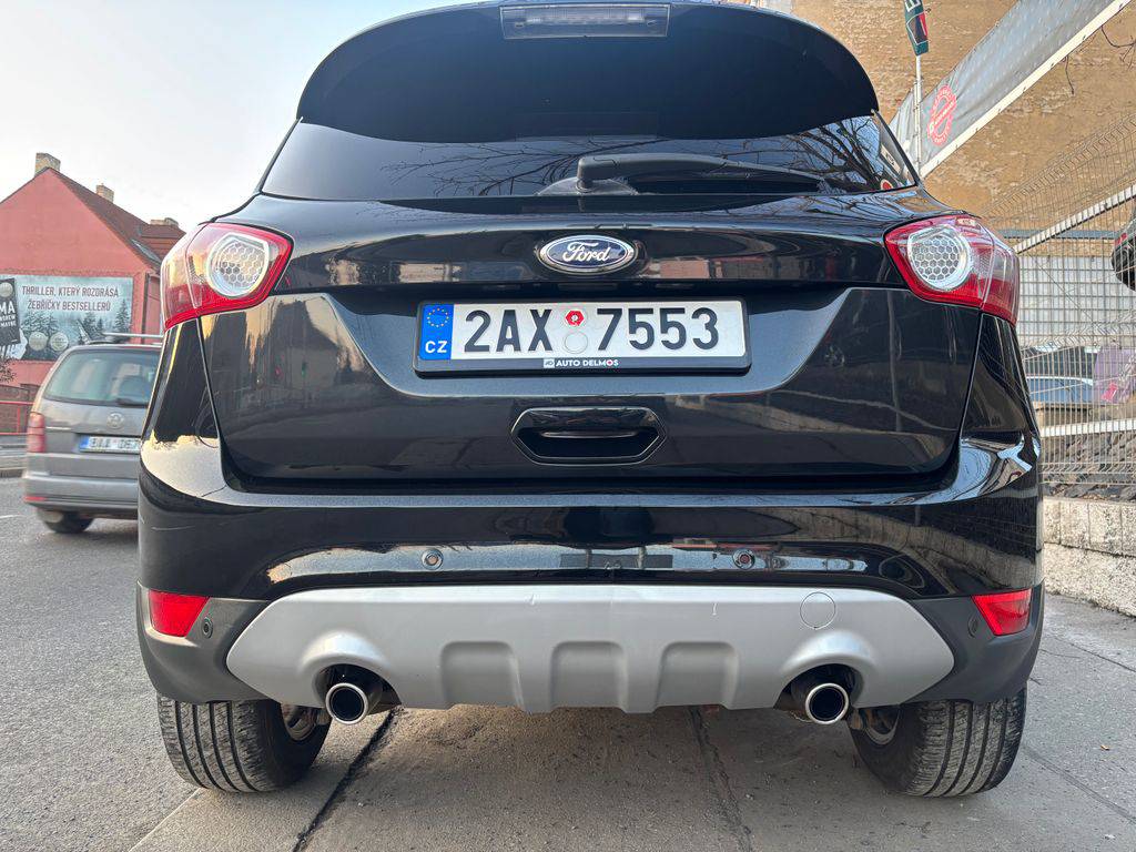 Ford Kuga 2.5T/2013/AT-4X4-TITANIUM