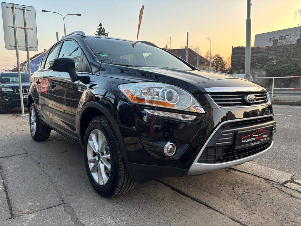 Ford Kuga 2.5T/2013/AT-4X4-TITANIUM