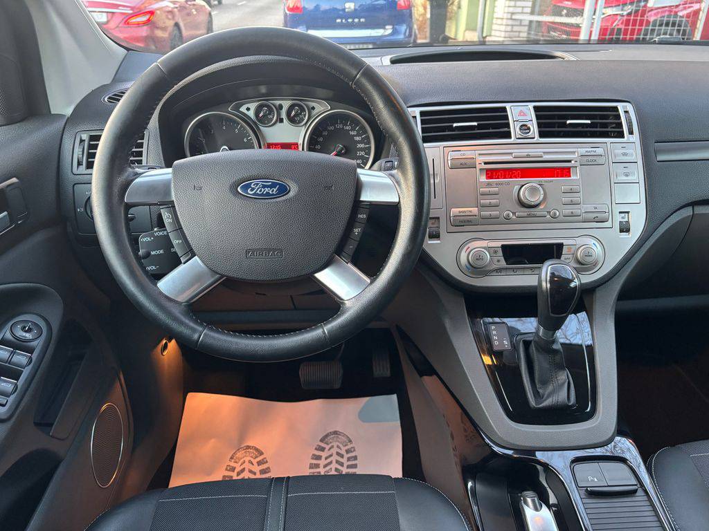 Ford Kuga 2.5T/2013/AT-4X4-TITANIUM