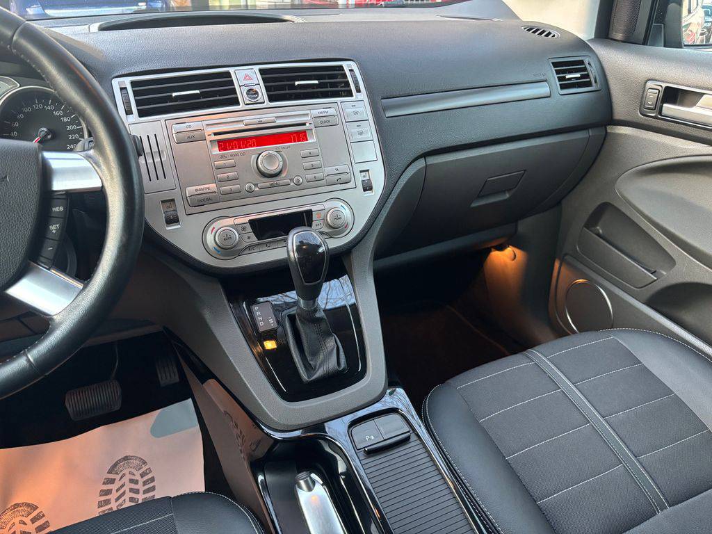 Ford Kuga 2.5T/2013/AT-4X4-TITANIUM