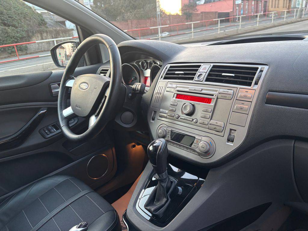 Ford Kuga 2.5T/2013/AT-4X4-TITANIUM