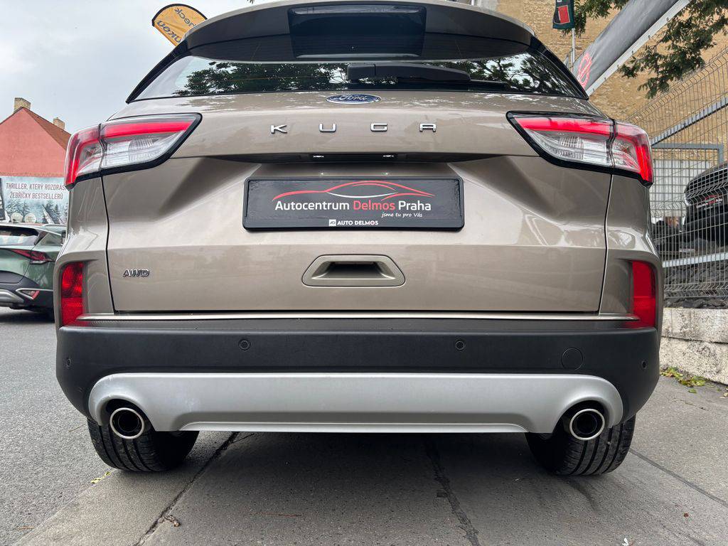 Ford Kuga 2.0EB-140KW/2021/TITAN-4x4-ZÁR