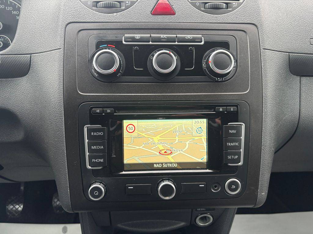 Volkswagen Caddy 1.6TDI/2013/5MÍST-MAXI-DPH-1MA