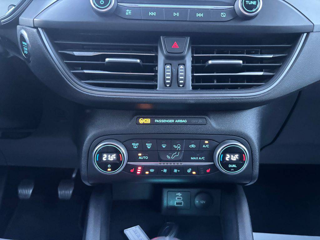 Ford Focus 1.0EB/2023/Active-1MAJ-MAN6-S.