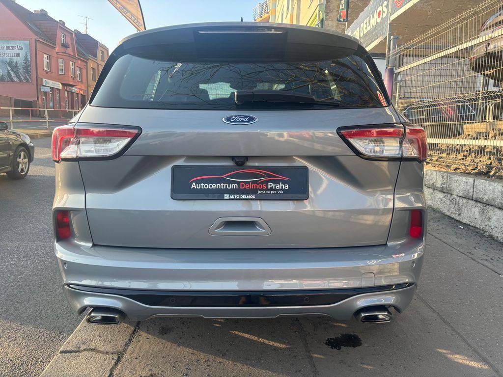 Ford Kuga 1.5EB/2023/ST-LINE,1MAJ-ZÁRUKA