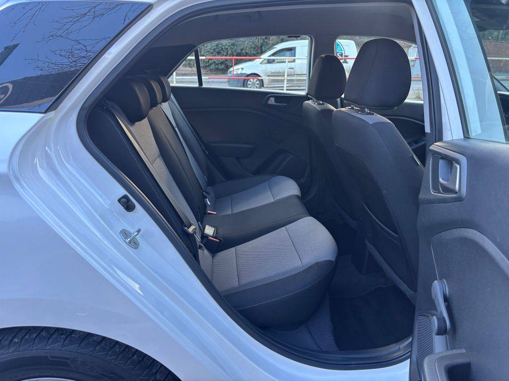 Hyundai i20 1.2i/2019/CLUB+ČR-ZÁRUKA 12MĚS