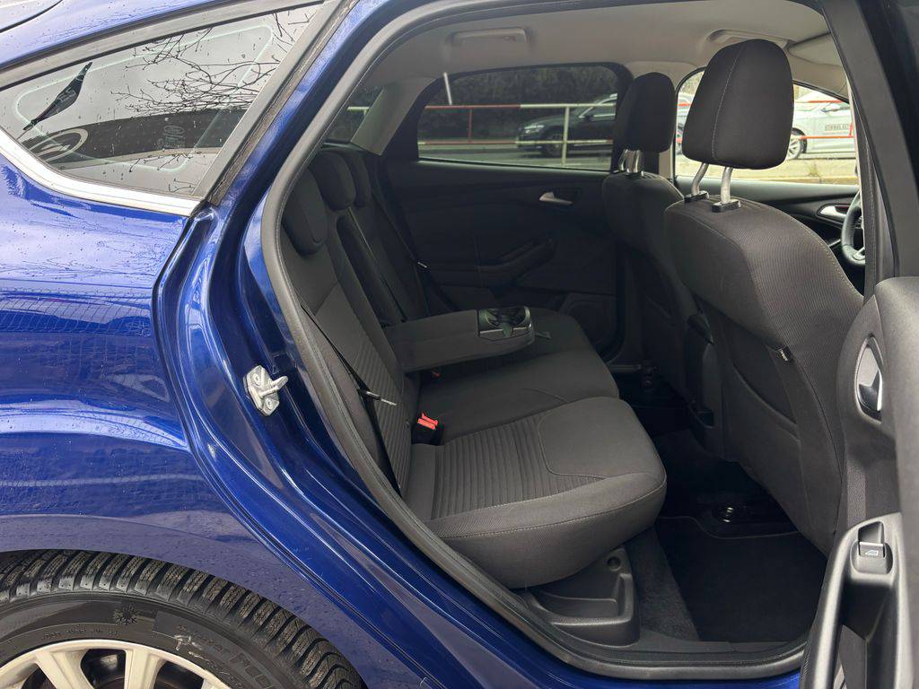 Ford Focus 2.0TDCi/2016/SPORT-2MAJ-NAVI-Z