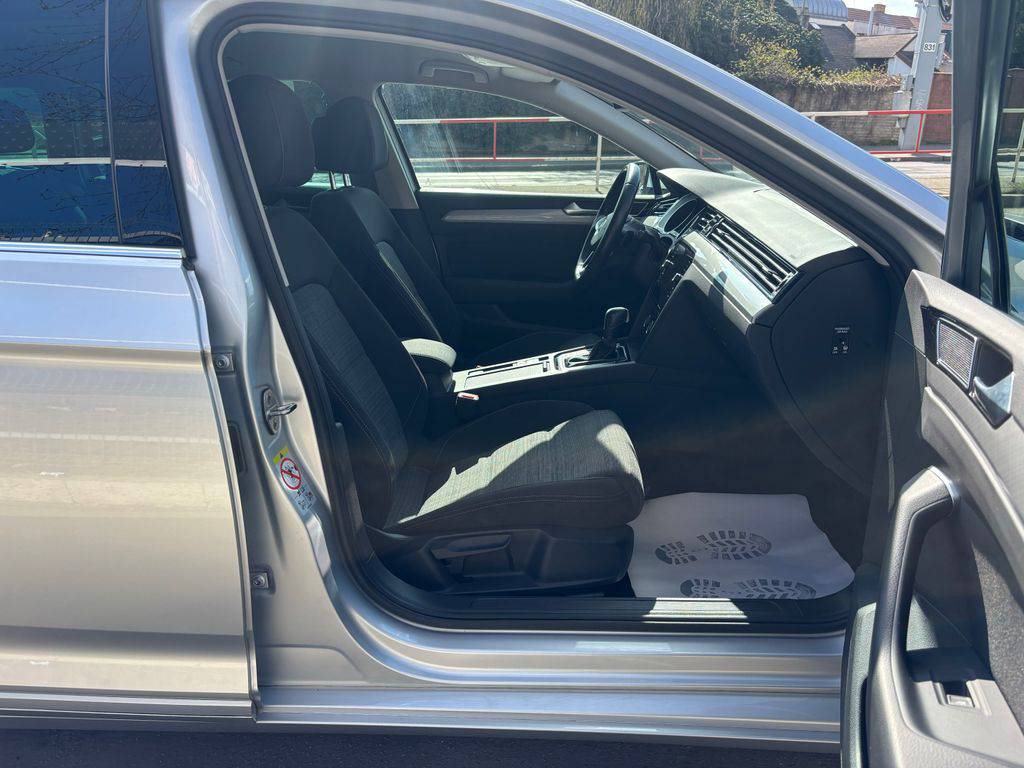 Volkswagen Passat 2.0TDI/2021/AT,1MAJ-ZÁRUKA 24M