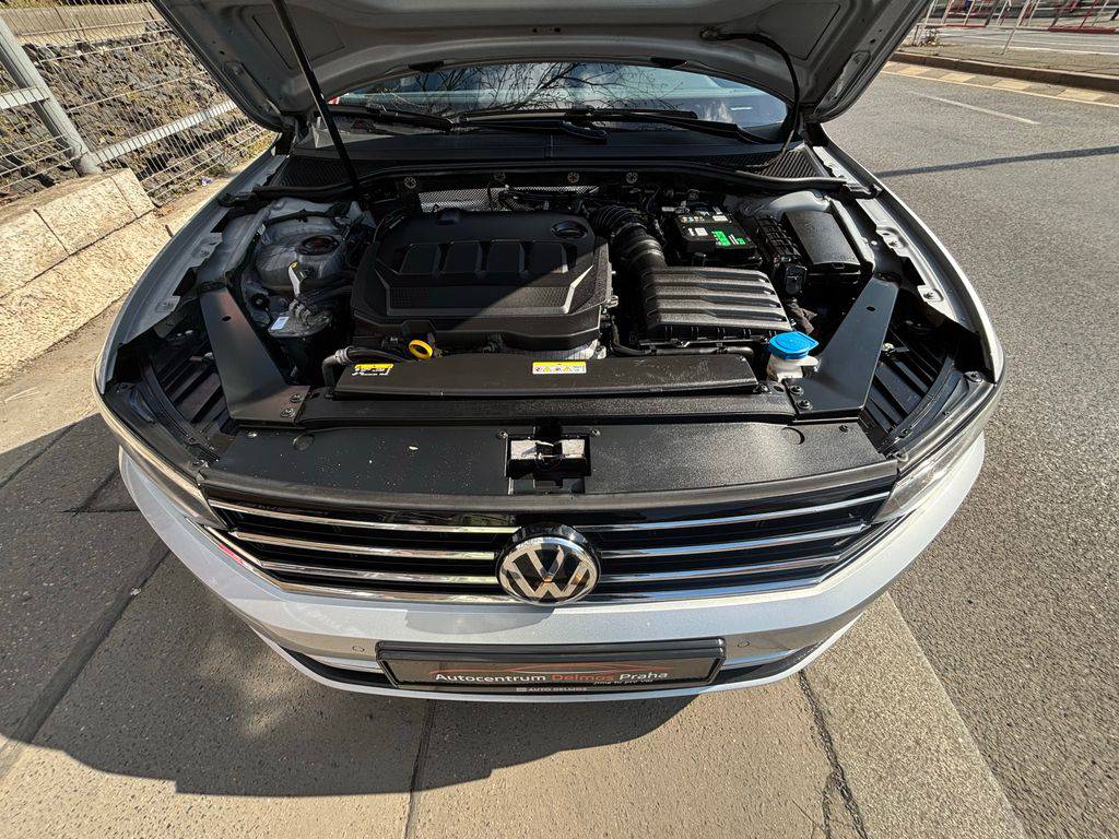 Volkswagen Passat 2.0TDI/2021/AT,1MAJ-ZÁRUKA 24M
