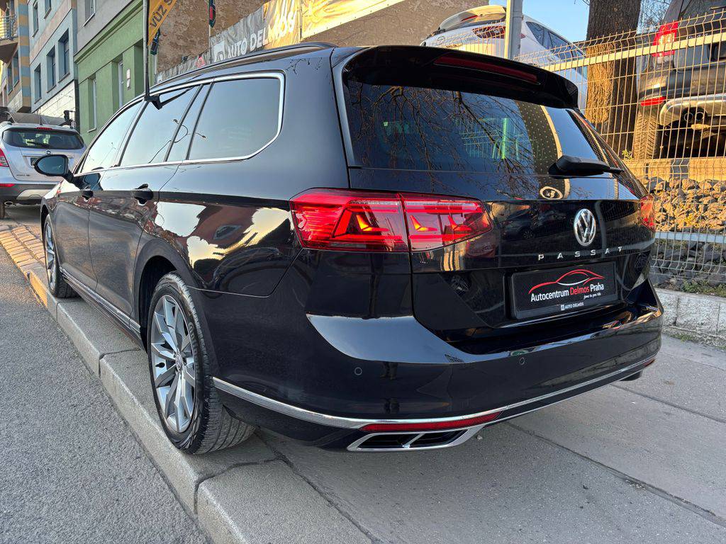 Volkswagen Passat 2.0TDi/2021/R-LINE,1MAJ,DPH-ZÁ
