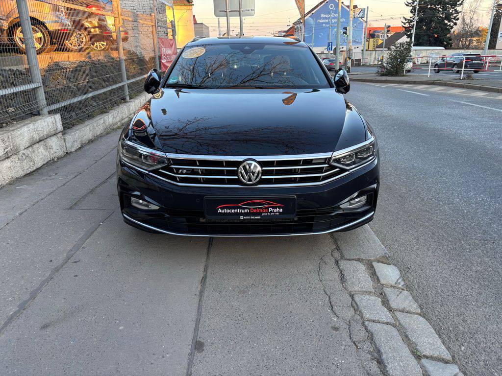 Volkswagen Passat 2.0TDi/2021/R-LINE,1MAJ,DPH-ZÁ