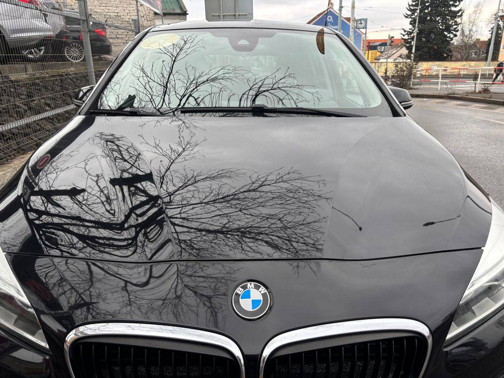 BMW 218 218d/2017/1MAJ-SPORT PACKET,ZÁ