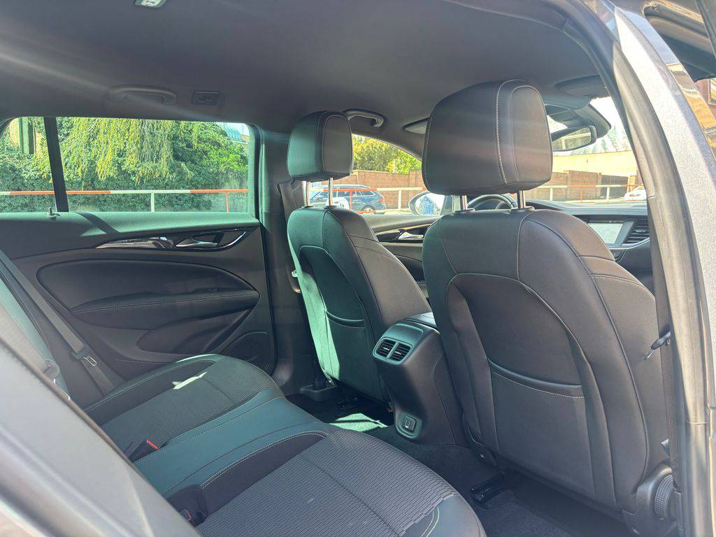 Opel Insignia 2.0CDTi/2021/1MAJ,MAN6-ZÁRUKA2