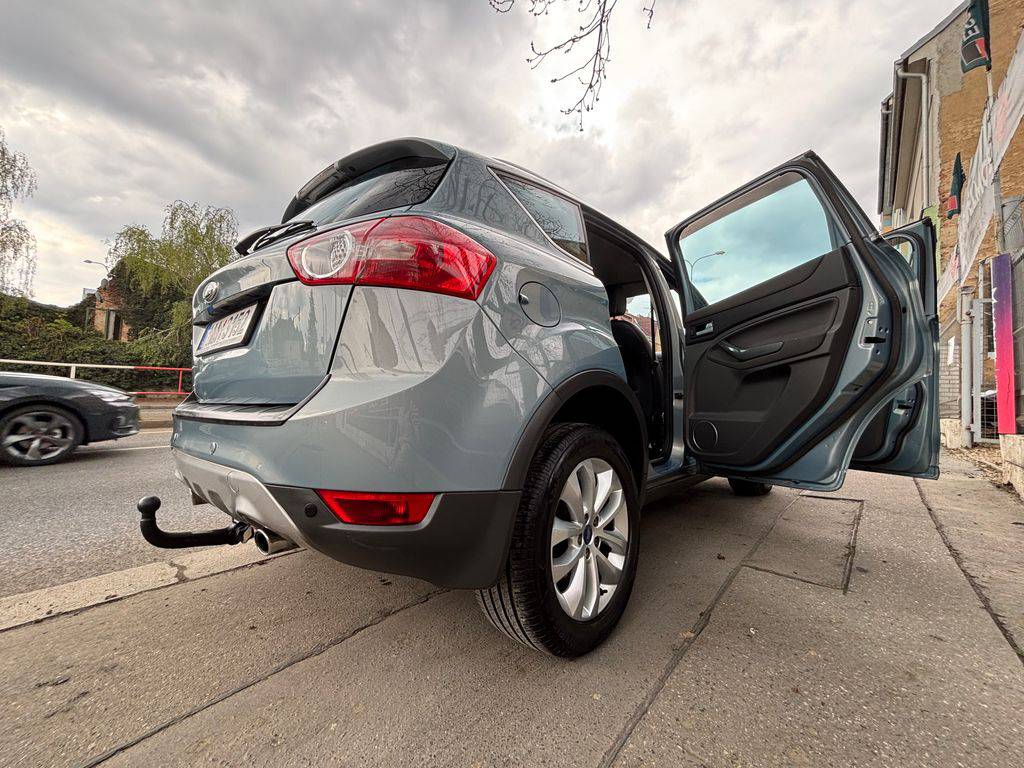 Ford Kuga 2.0TDCi/2010/ČR-4X4-TITANIUM