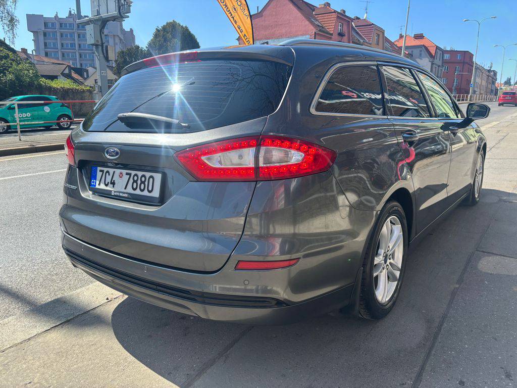 Ford Mondeo 2.0TDCi/2017/4x4-CZ-2MAJ-MANUÁ