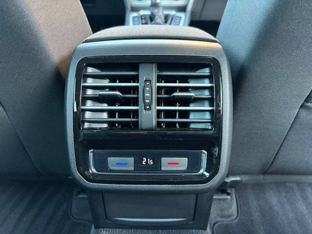 Volkswagen Passat 2.0TDI/2019/VIRTUAL,2MAJ-AT-ZÁ