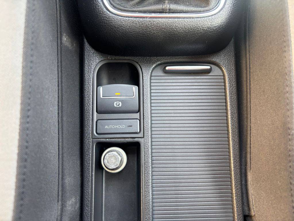 Volkswagen Tiguan 2.0TD/2010/CZ-SPORT-TAŽNÉ-MAN6
