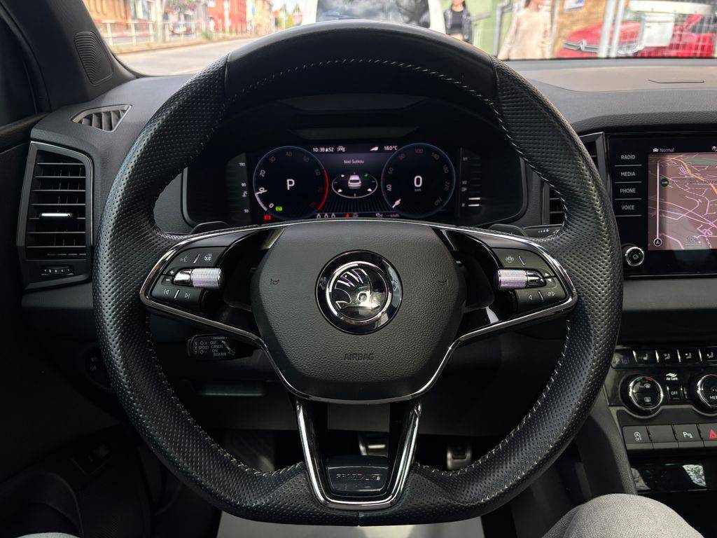 Škoda Karoq 1.5TSI/2022/SPORTLINE,AT-ZÁRUK